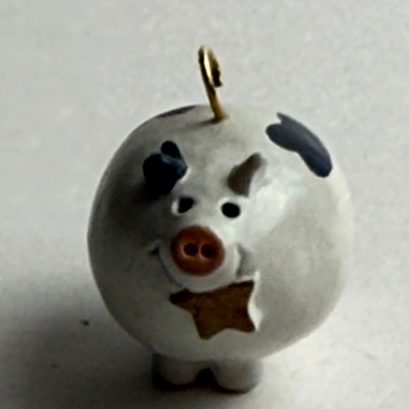 Cute Ceramic Pig Figurine Ornament Hand Painted Black Spots Gold Star Charm - Picture 2 of 7